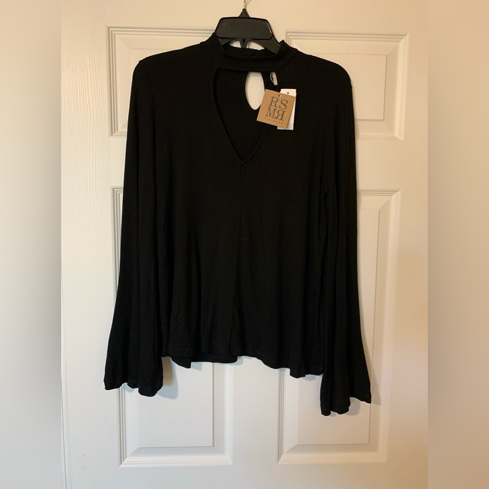 Rossmore Black‎ Long Bell Sleeve V-Neck Cut Out Blouse Size M Casual Chic